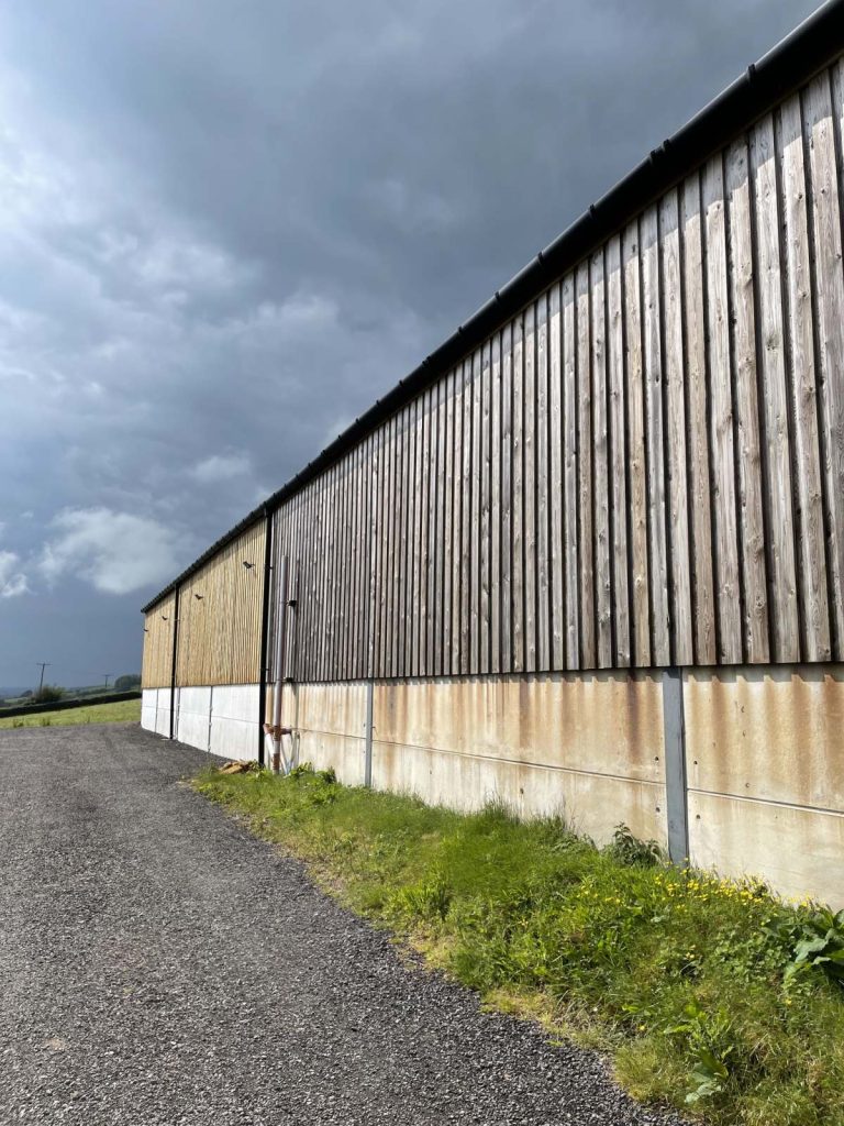 commercial exterior wall cleaning service