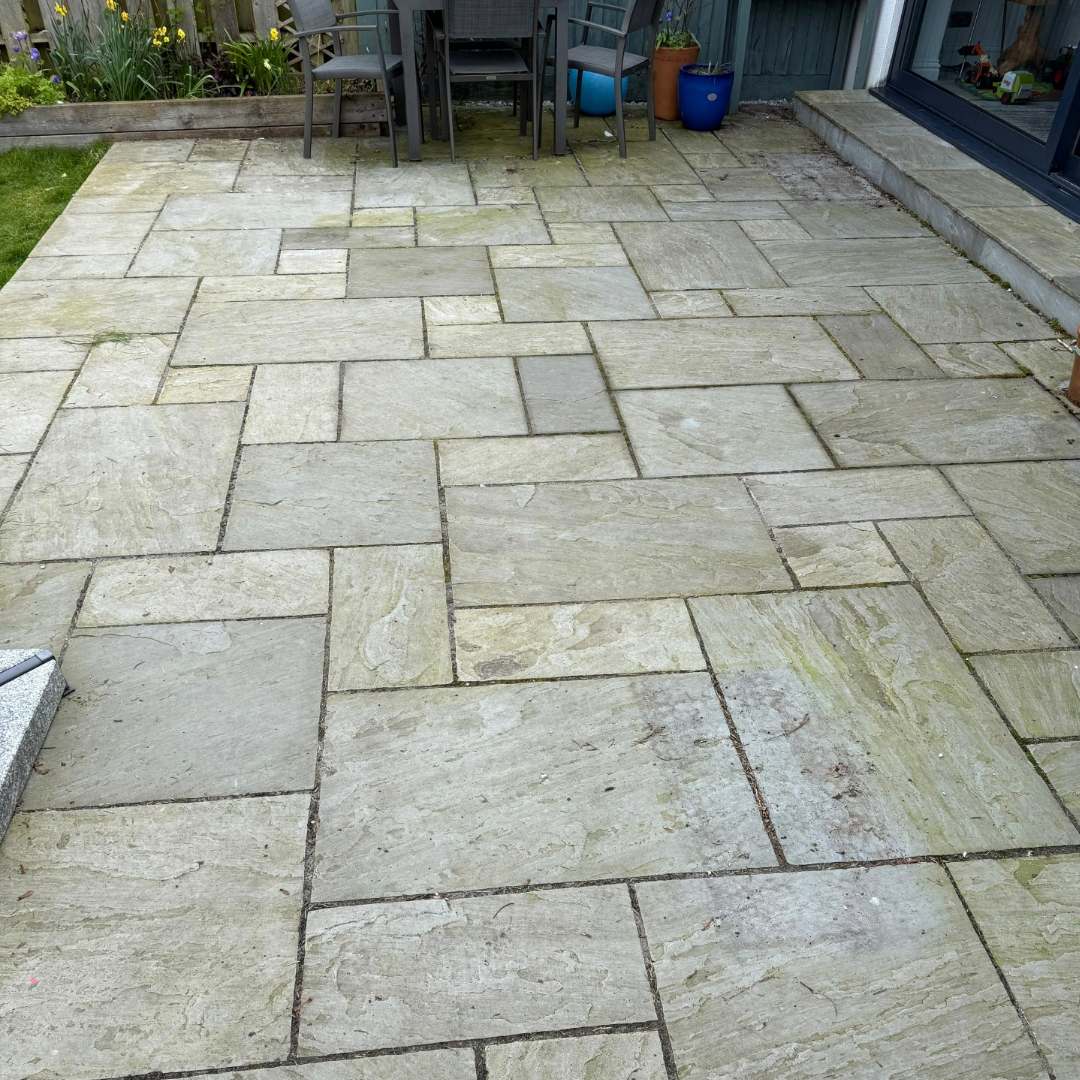 Garden paving and patio cleaning